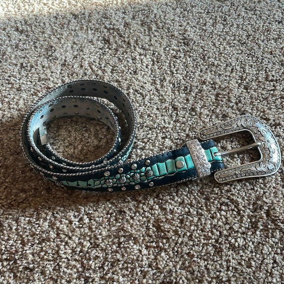 Women’s belt - Picture 1 of 10